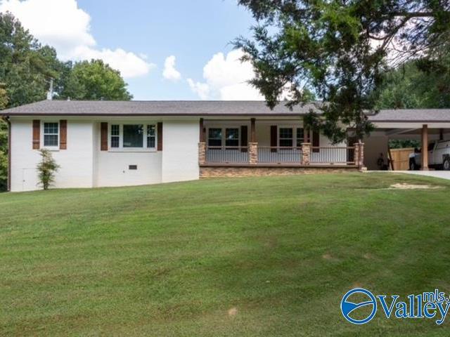 House for sale in Arab, Alabama