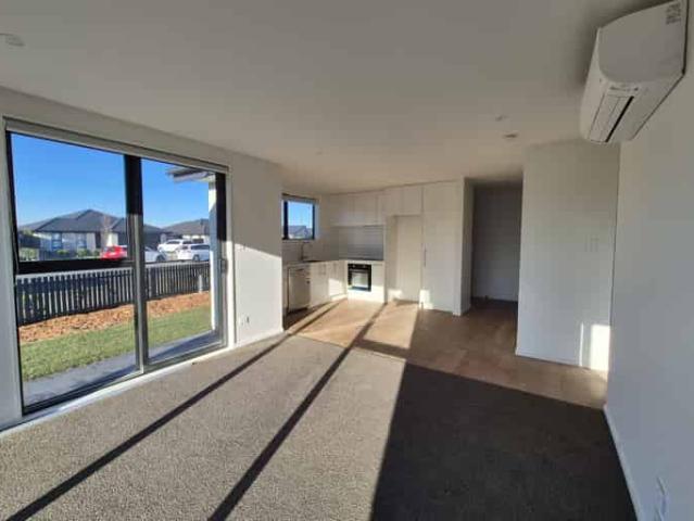 House for rent in Rolleston, Canterbury