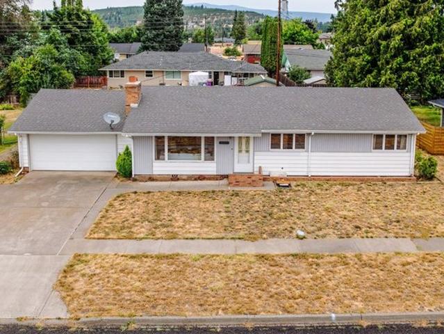 House for sale in Goldendale, Washington