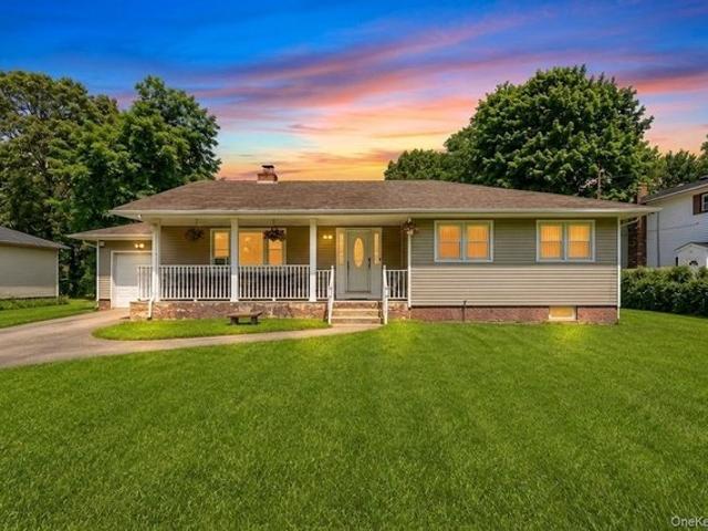 House for sale in Centereach, New York