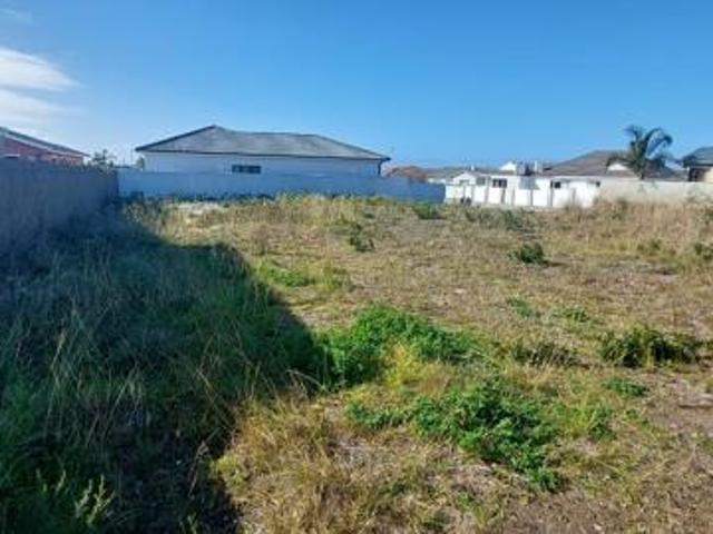 Land for sale in Cape St Francis, Eastern Cape