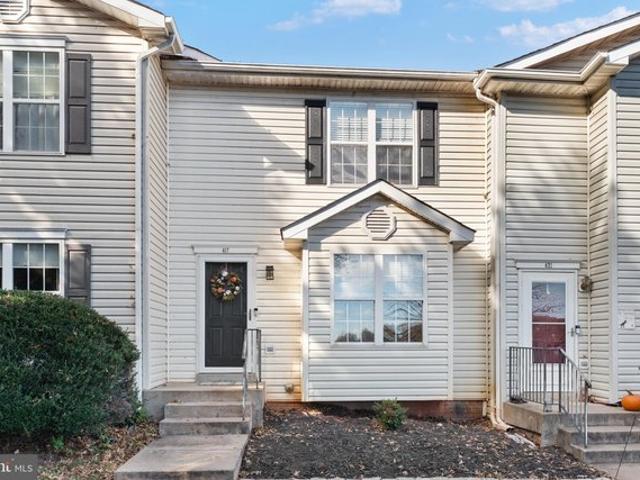 Townhouse for sale in Virginia