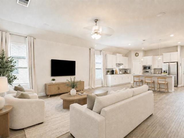 House for sale in Ellis, Texas