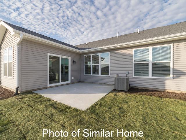 Townhouse for sale in Eldridge, Scott County