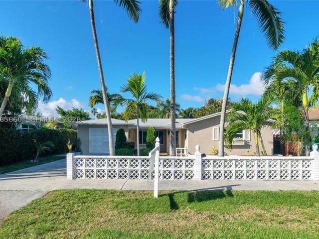 House for sale in Dania, Florida