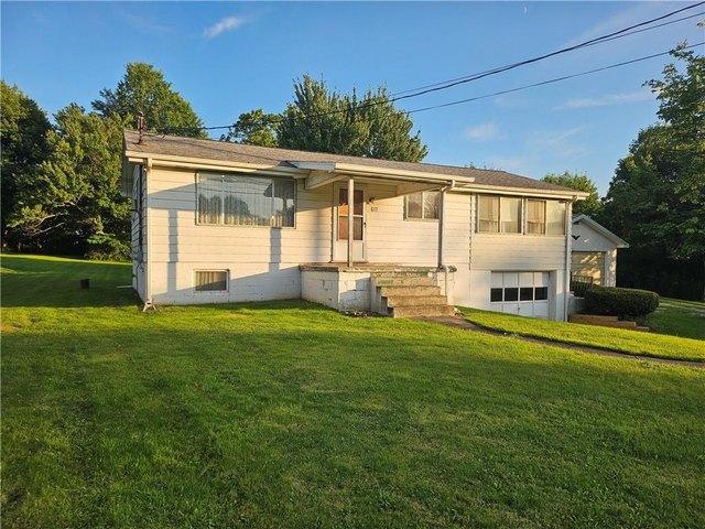 House for sale in Slippery Rock, Pennsylvania