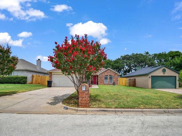 House for sale in Azle, Texas
