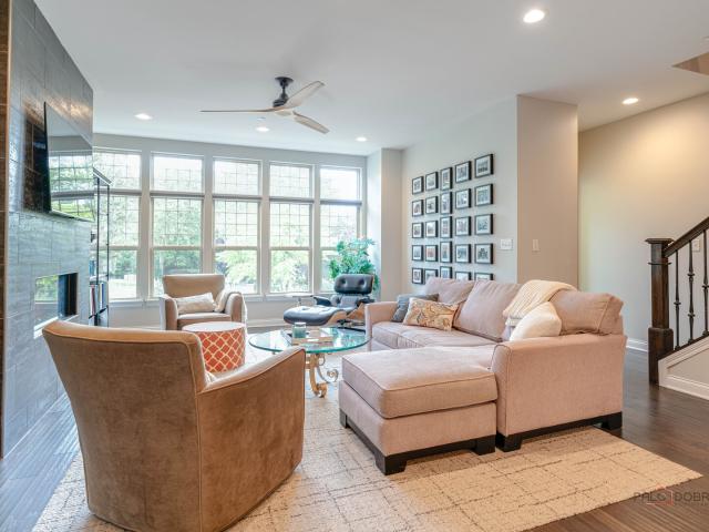Townhouse for sale in Libertyville, Illinois