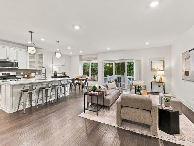 Townhouse for sale in Geneva, Kane County
