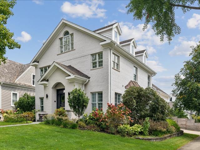 House for sale in Hinsdale, Illinois
