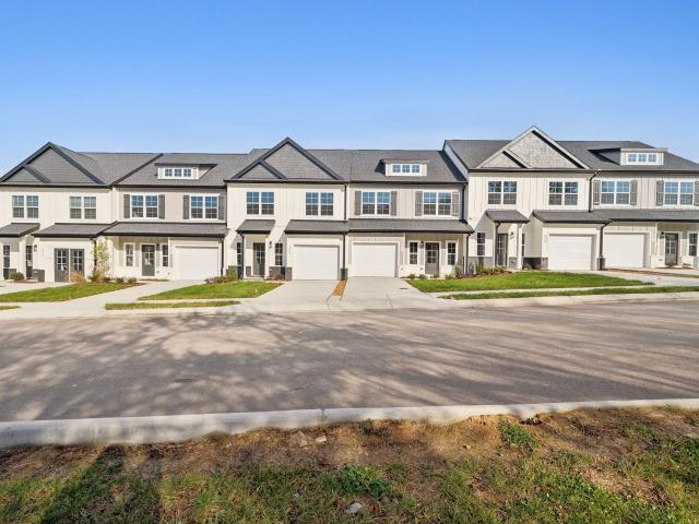 Townhouse for sale in Hermitage