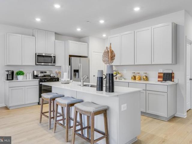 Townhouse for sale in Delaware
