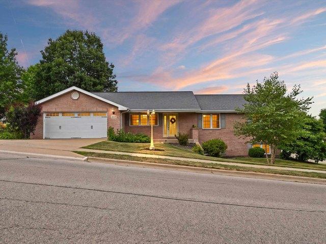 House for sale in Dubuque, Iowa