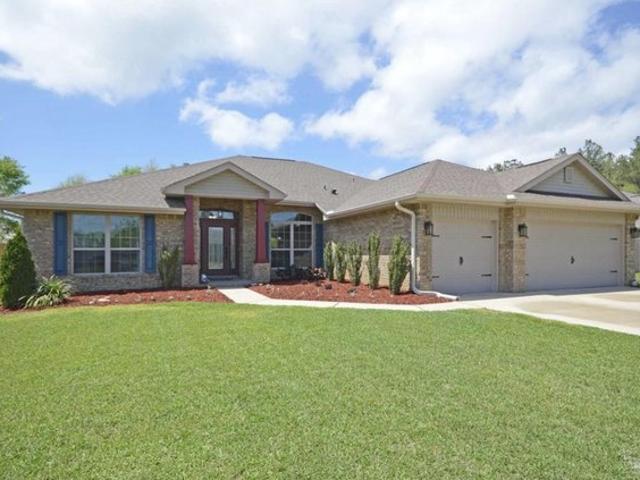 House for sale in Pace, Florida