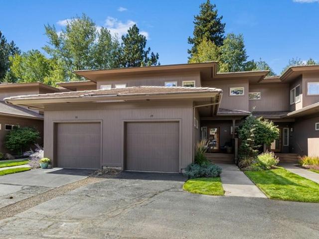 Townhouse for sale in Oregonia