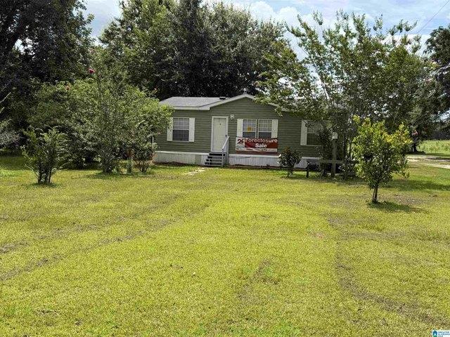 House for sale in Cottonwood, Alabama