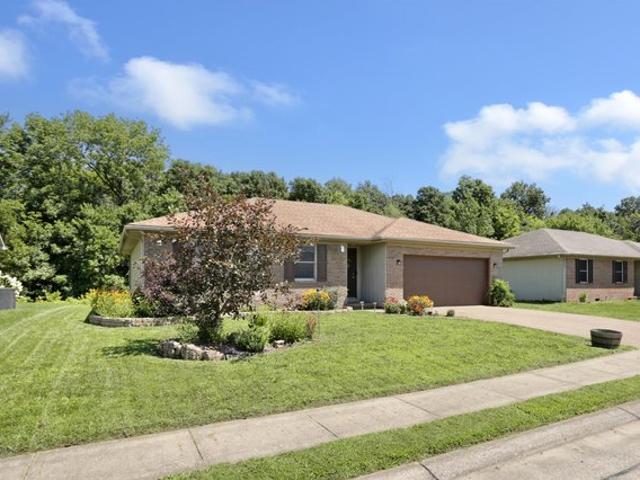 House for sale in Newburgh, Indiana