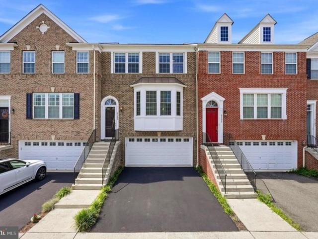 Townhouse for sale in Virginia
