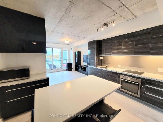 Condo for sale in Toronto, Golden Horseshoe
