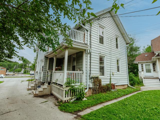 House for sale in Milwaukee, Wisconsin