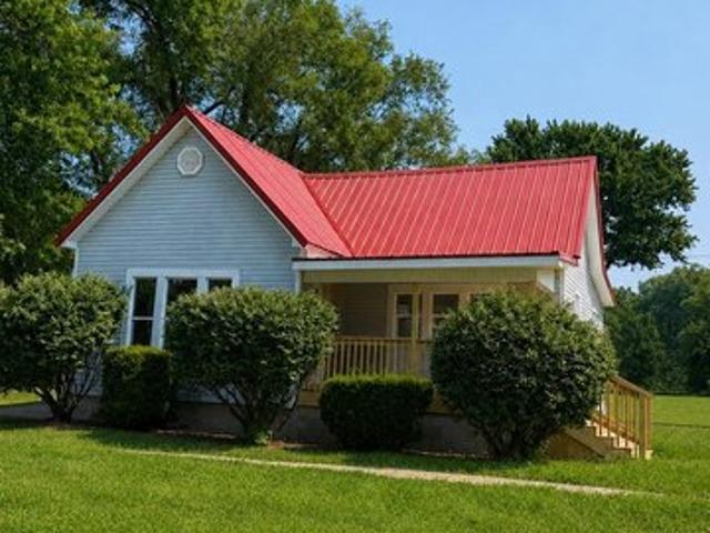 House for sale in Brookfield, Missouri