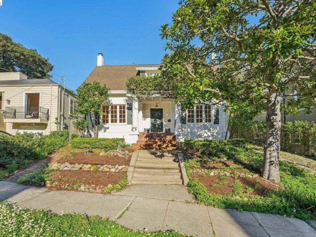 House for sale in Piedmont, California