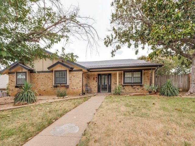 House for sale in Arlington, Texas