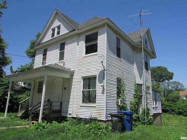 House for sale in Davenport, Iowa