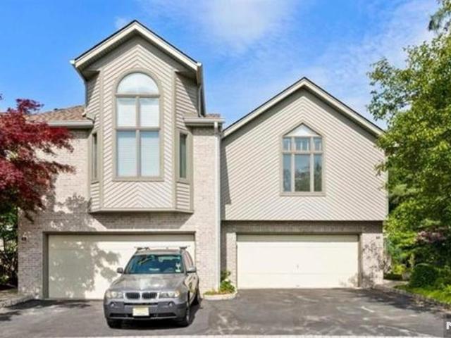 Townhouse for sale in Norwood, New Jersey