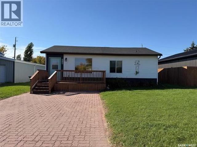 House for sale in Foam Lake, Saskatchewan