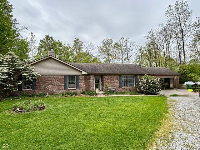 House for sale in Coatesville, Indiana
