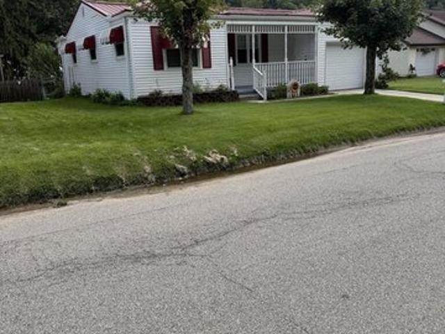 House for sale in Glen Dale, Marshall County