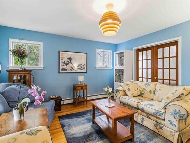 House for sale in Green Acres, Halifax