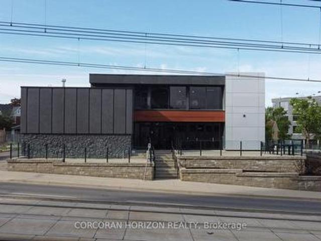 Commercial for rent in Kitchener, Ontario