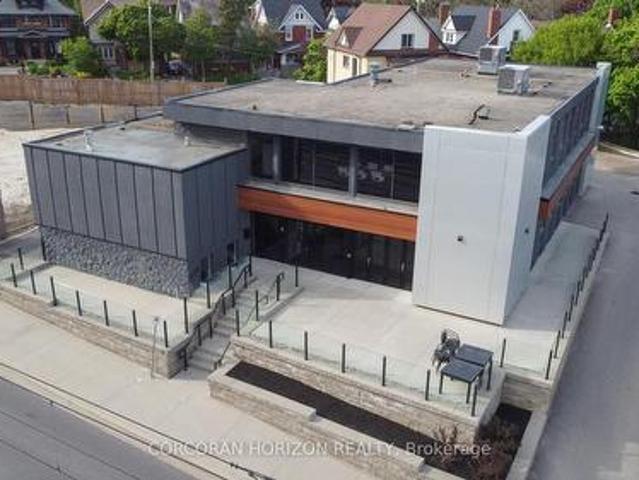 Commercial for rent in K-W Hospital, Kitchener