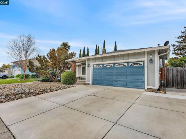 Property for sale in Solano, California