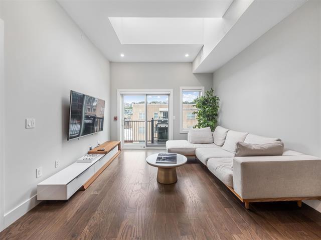 Condo for sale in Hudson, New Jersey