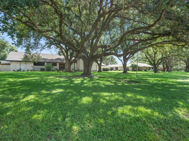 House for sale in Eagle Lake, Texas