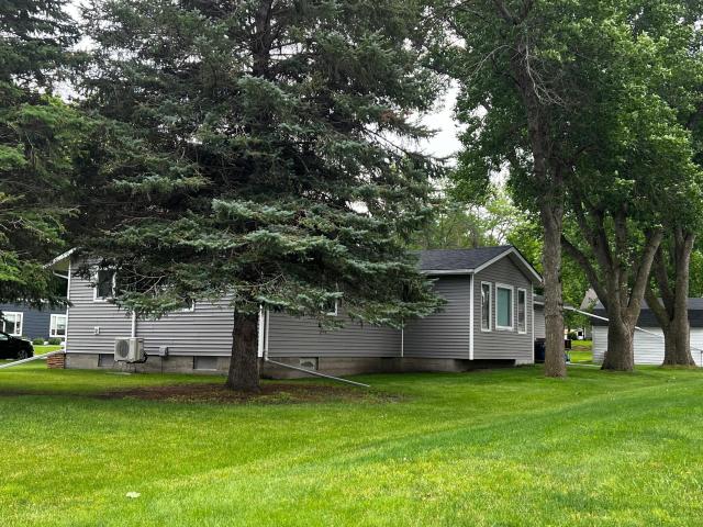 House for sale in Dawson, Minnesota