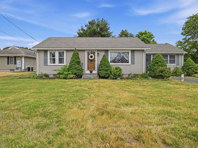House for sale in Hampden, Massachusetts