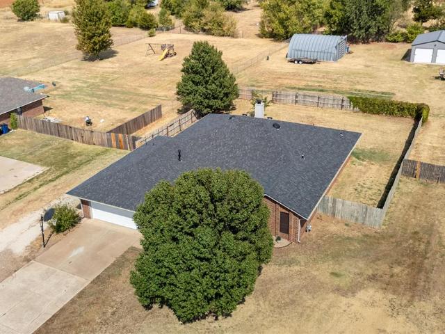 House for sale in Piedmont, Oklahoma