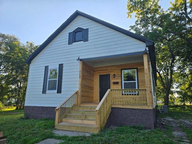 House for sale in Slater, Missouri