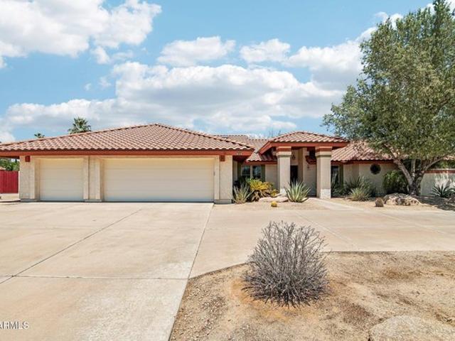 House for sale in Litchfield Park, Arizona