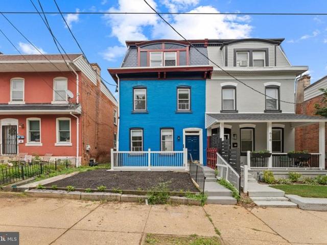 Townhouse for sale in Delaware