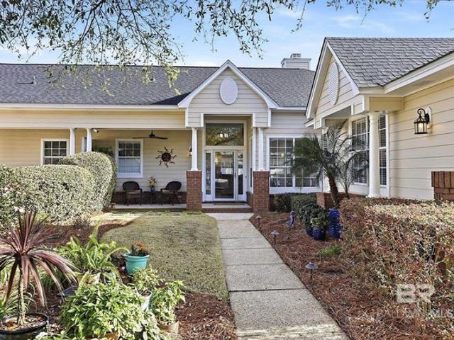 Townhouse for sale in Gulf Shores, Alabama