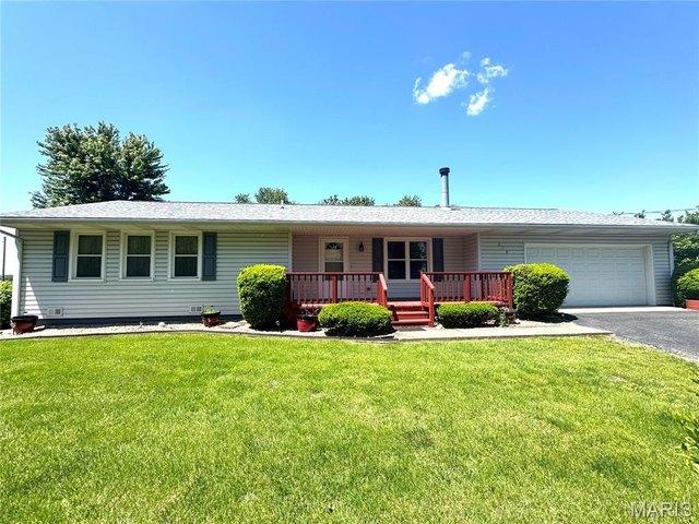 House for sale in Coffeen, Illinois