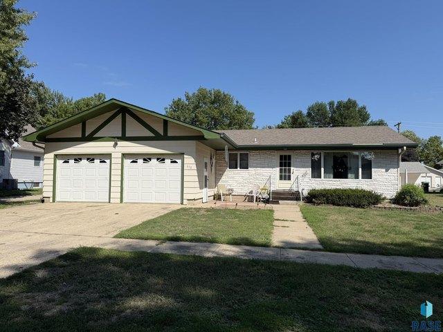 House for sale in Freeman, South Dakota