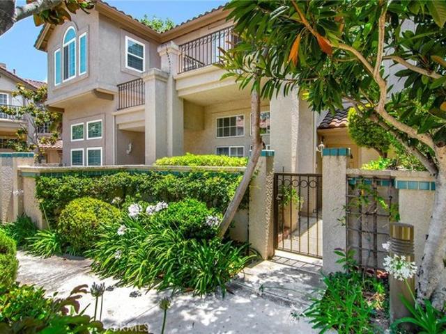 Townhouse for sale in Newbury Park, California