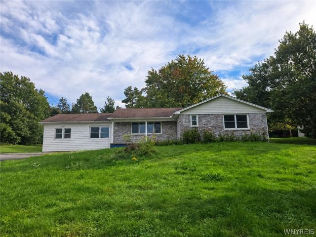 House for sale in Town of Orchard Park, Erie County