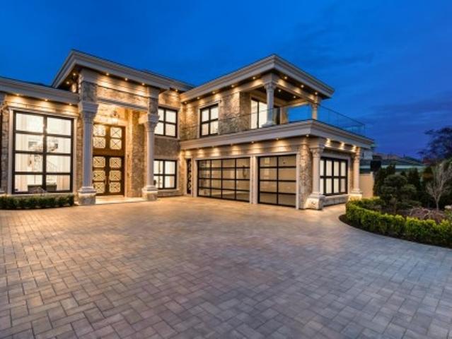 House for sale in Richmond, British Columbia